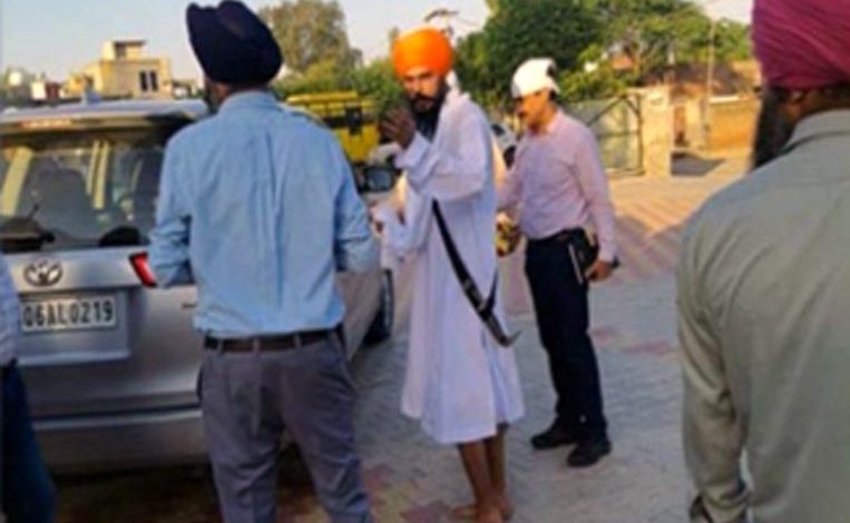 Punjab News, Amritsar News, Jalandhar News, Sikhs, Khalistani Movement, Khalistan Supporter, Waris Punjab De, Khalistani Amritpal Singh, Amritpal Latest News, National Security Act (NSA), Punjab Police, Moga, Amritpal Arrested, Bhindranwale Village, Gurudwara