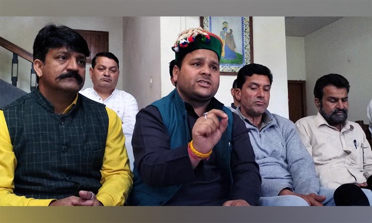 Himachal Pradesh News, Chamba Local News, Himachal Politics, लोकसभा चुनाव, Lok Sabha Election 2024, Youth Congress Leader Surjit Bharmouri, BJP Mandi Candidate Kangana Ranaut,